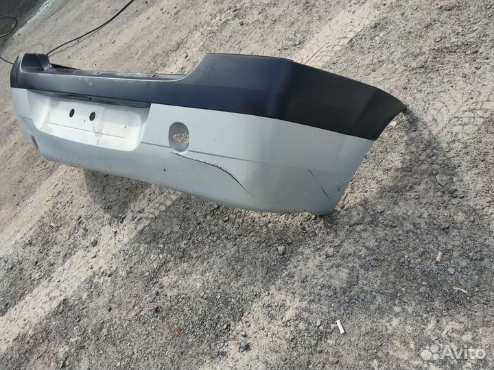 Задний бампер Renault Logan