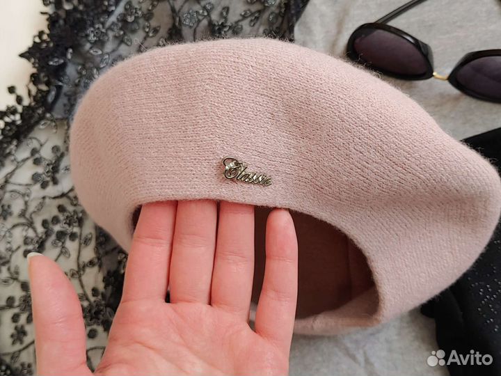 Берет женский вязаный розовый демисезонный