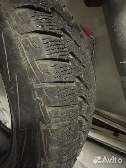 Goodyear UltraGrip Ice 235/65 R18