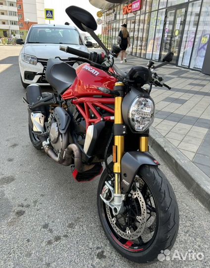 Ducati monster 1200s