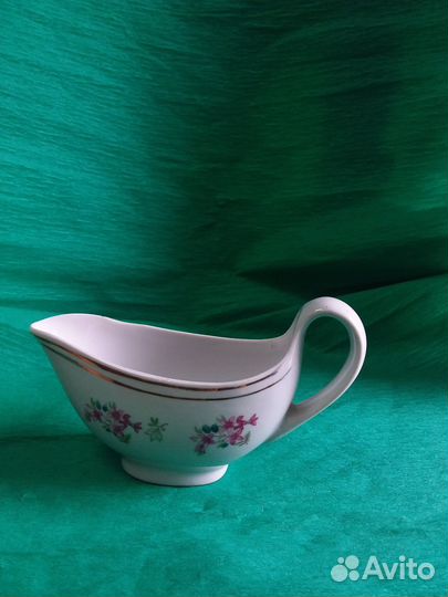 Соусник сливочник молочник Дулево