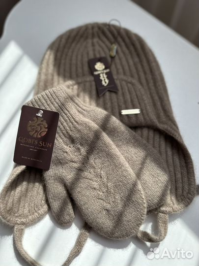 Комплект кашемир шапка и варежки
