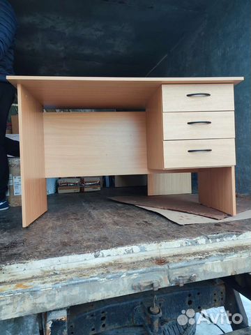 Столы офисные и тумба