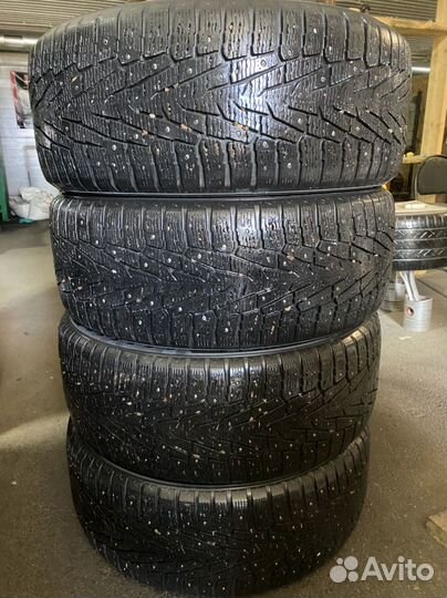 Nokian Tyres Hakkapeliitta 7 SUV 265/50 R20