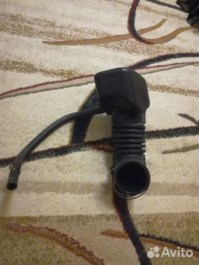 Патрубок воздуш. фильтра Киа Рио 3, оригинал