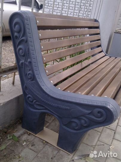 Садово-парковая скамейка 