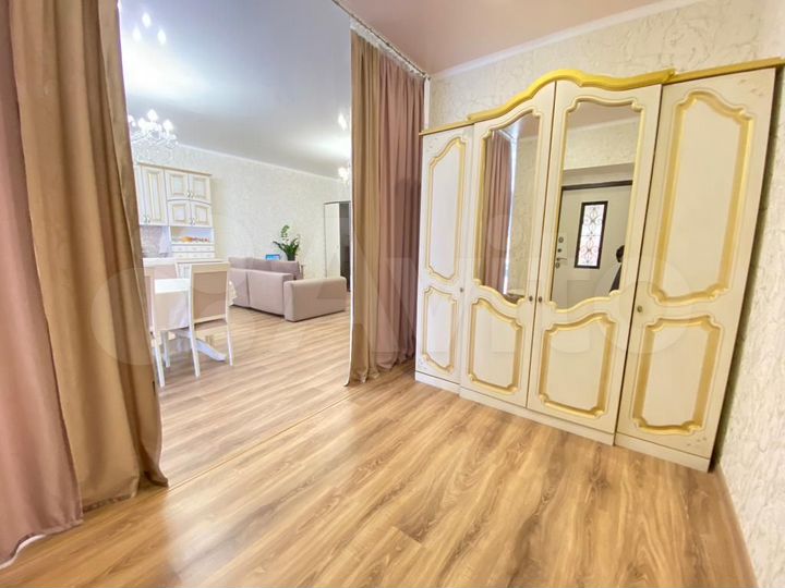 Таунхаус 100 м² на участке 1 сот.