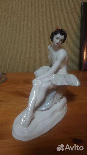 Статуэтка балерина Ереванского