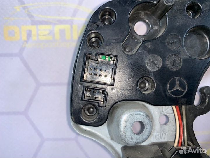 Накладка на руль Mercedes S-Class W221 2010