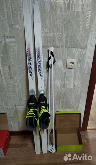 Беговые лыжи