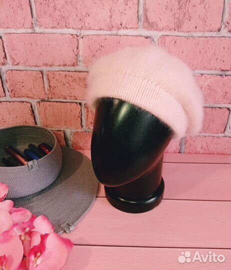 Берет женский зимний. Пух норки