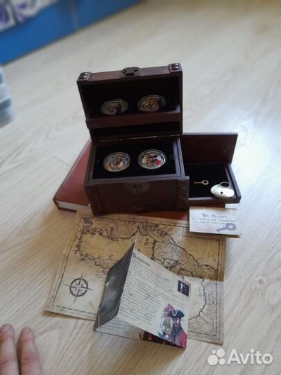 Серебряные монеты Ниуэ 2 доллара 2011