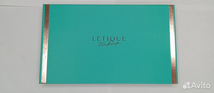 Палетка теней для век letique