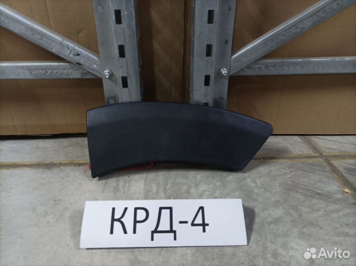 Расширитель арки на бампере Renault Duster 1 2011