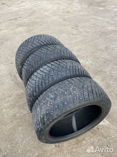 Goodyear UltraGrip Ice WRT 225/45 R18