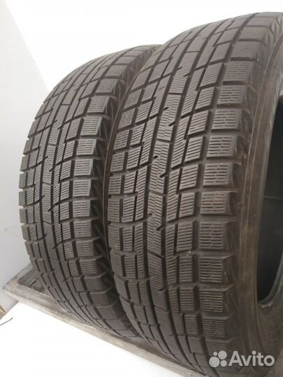 Yokohama Ice Guard IG30 215/65 R16 98Q