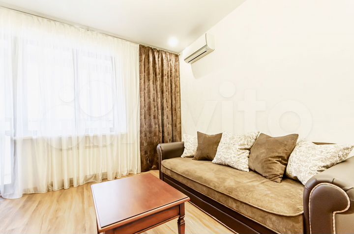2-к. квартира, 90 м², 7/18 эт.
