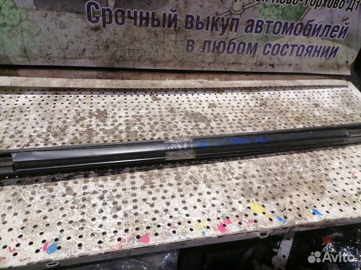 Молдинг двери Honda Fit Shuttle Hybrid GP2