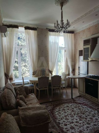 3-к. квартира, 73 м², 2/2 эт.