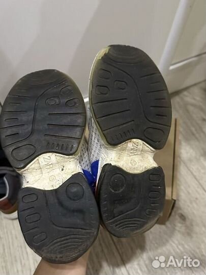 Кроссовки geox 28