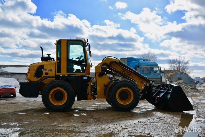 Фронтальный погрузчик ZVEZDA TL3000, 2022