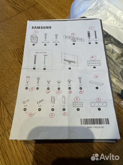 Настенное крепление Samsung No Gap Wall-mount