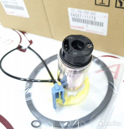 Toyota топливный насос 0400711175