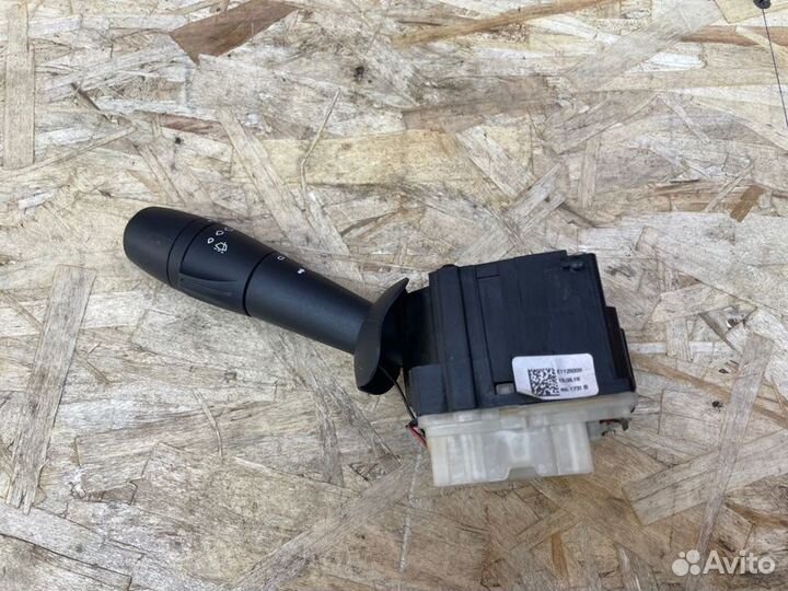 Переключатель стеклоочистителей LADA Vesta