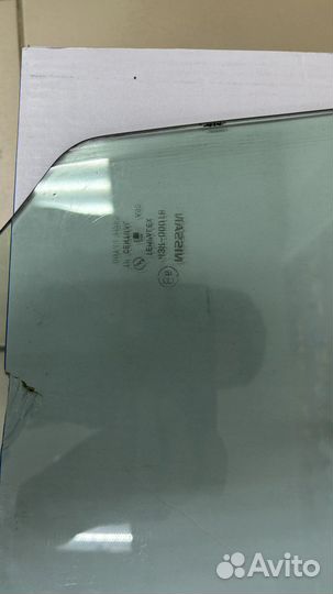 Стекло переднее правое Nissan March k11