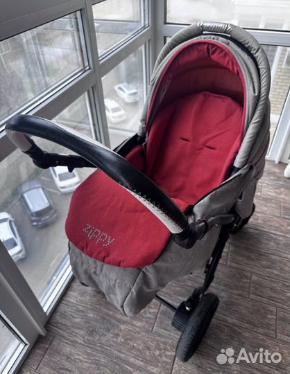Прогулочная коляска tutis zippy sport