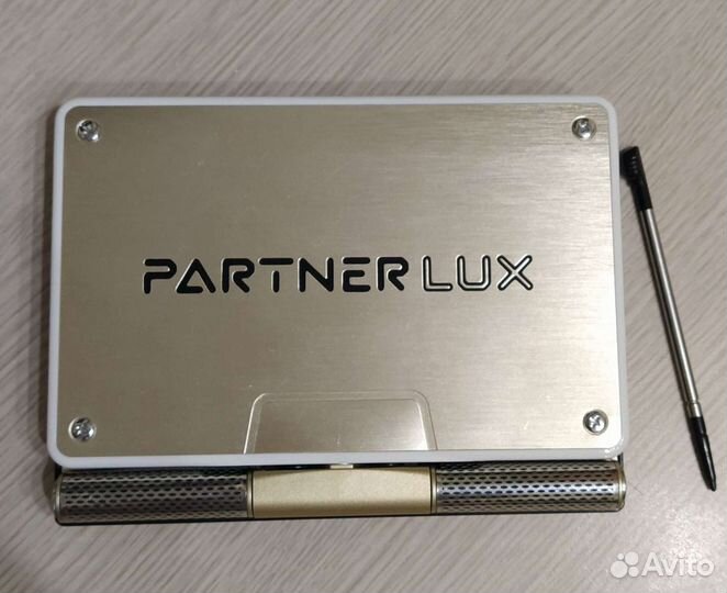 Переводчик Partner Lux