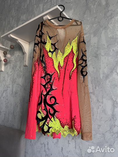 Костюм для фигурного катания