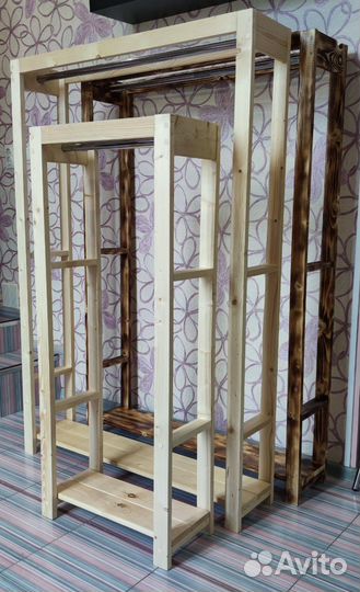 Вешалка деревянная