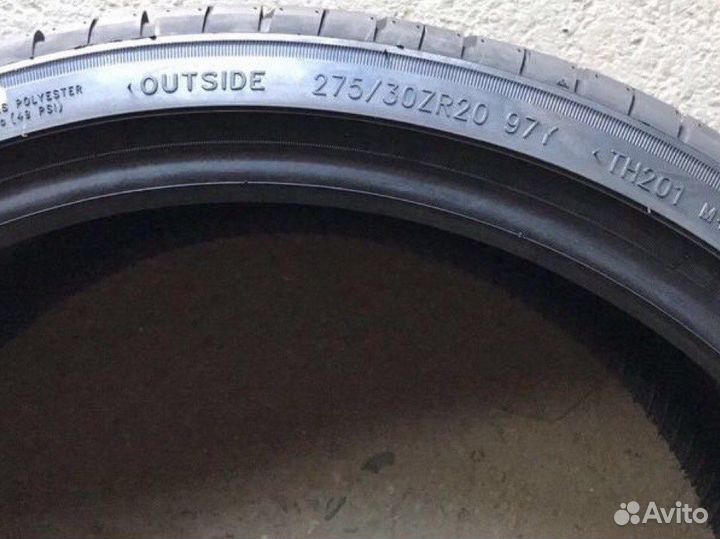 Triangle TH201 275/30 R20 97Y