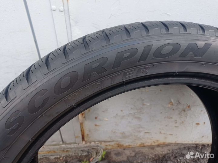 Pirelli Scorpion Winter 275/40 R22 108V