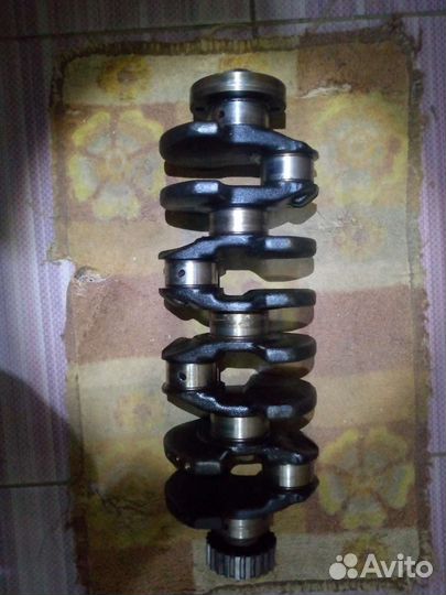 Коленвал Audi 80 90 100 VW passat b3
