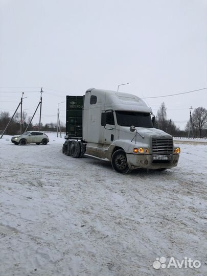 Freightliner CL120064ST, 2004