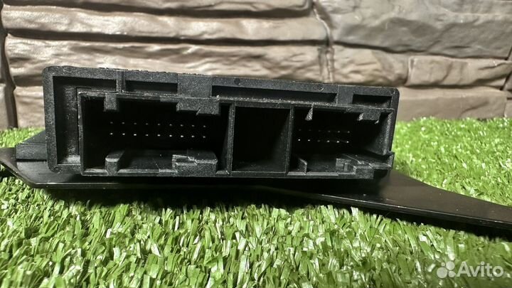 Блок парктроников Peugeot 207