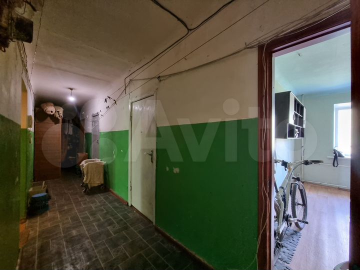 Комната 13 м² в 6-к., 3/5 эт.