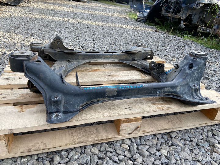 Подрамник передний Porsche Cayenne 1