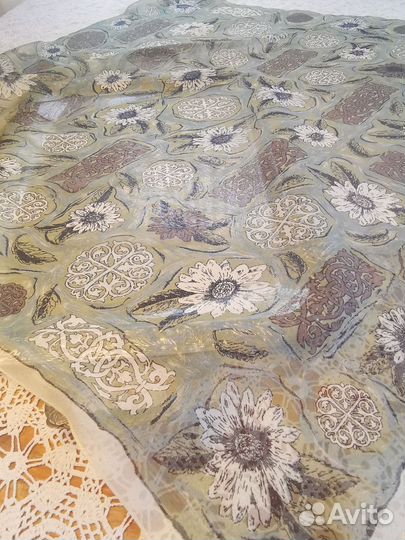 Красивый шифоновый платок Италия