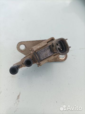 Клапан вакуумный Mitsubishi Carisma