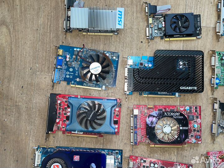 Видеокарты для пк разные много
