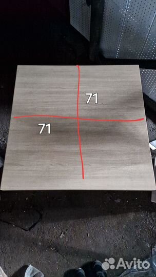 Стол для кафе