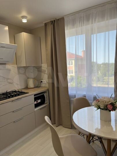 2-к. квартира, 48 м², 5/5 эт.