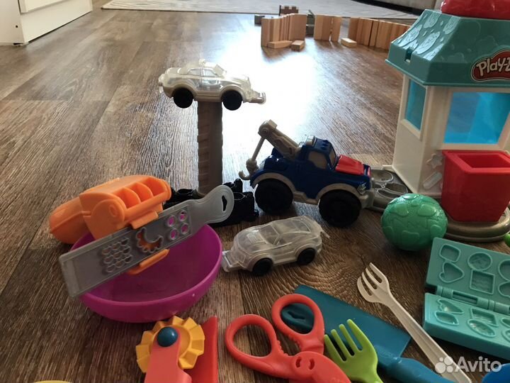 Игрушки пакетом Play Doh