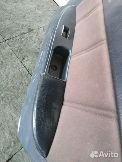 Обшивка двери передняя правая Lifan Breez 1.3