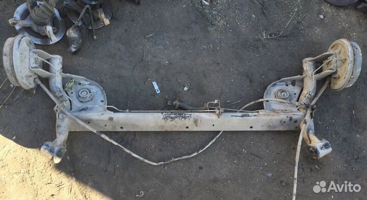 Задняя балка рено логан Logan Сандеро