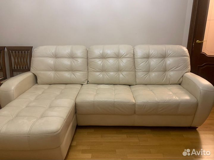 Кожаный диван britannica