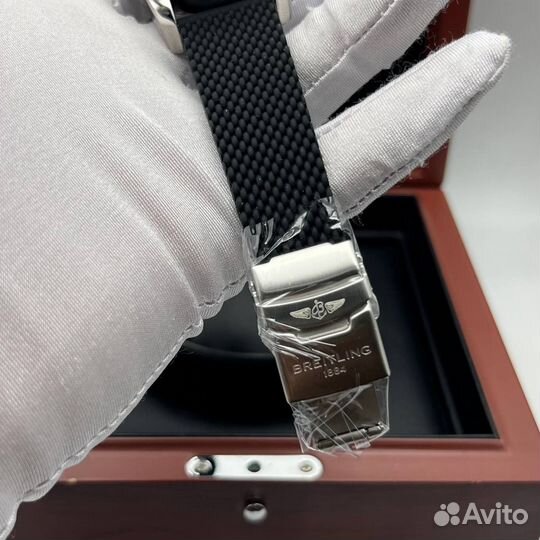 Часы Breitling Superocean Heritage 2